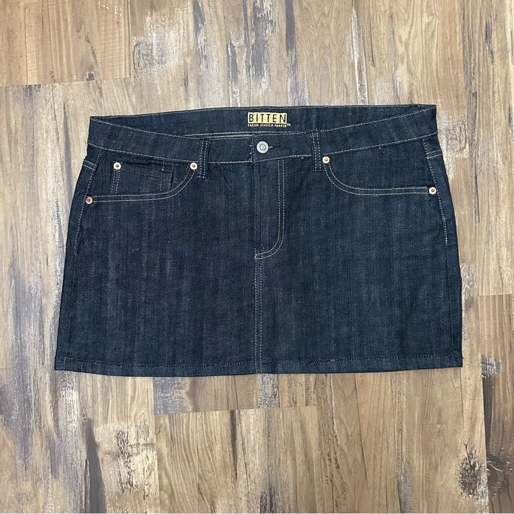 VTG Y2K 2000s Dark Wash Denim Jean Low Rise Mini Skirt